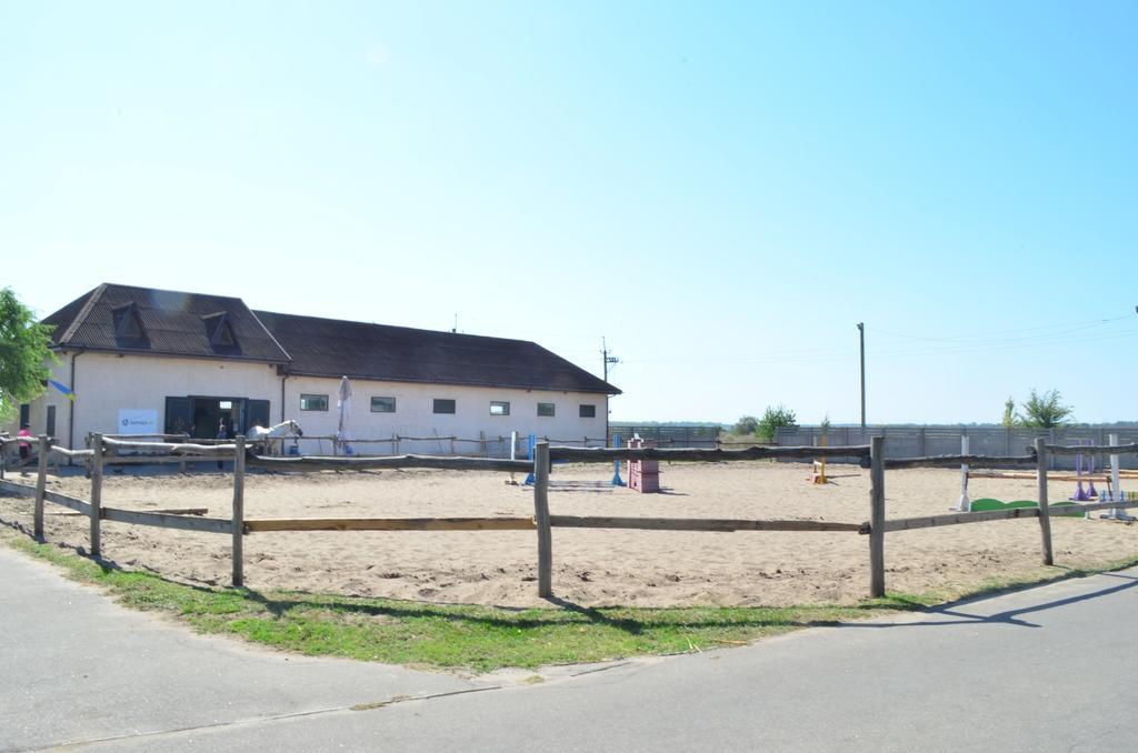 Hotel Panska Hata Nyzhnya Khortytsya Zewnętrze zdjęcie