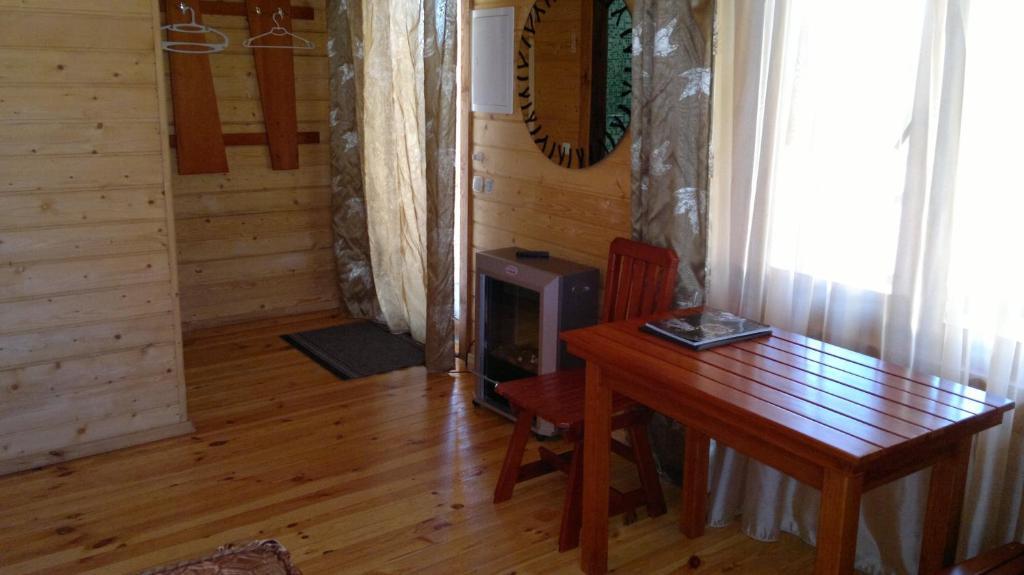 Hotel Panska Hata Nyzhnya Khortytsya Pokój zdjęcie